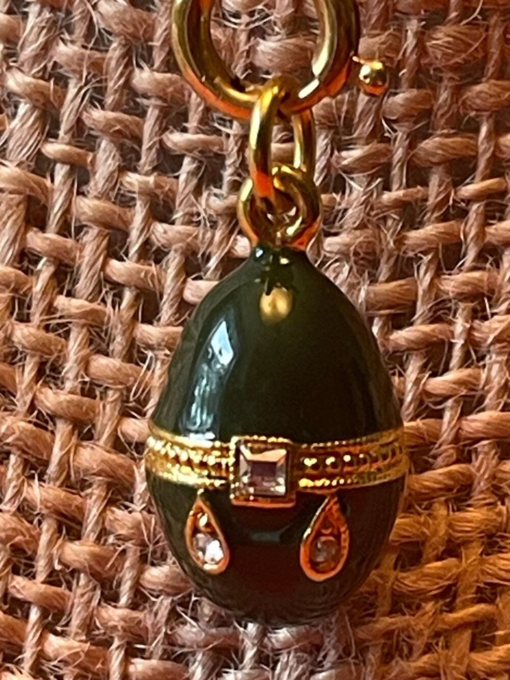 Vtg Joan Rivers Faberge-Inspired Egg Pendant Charm W/ Rhinestone & Gold Tone Det